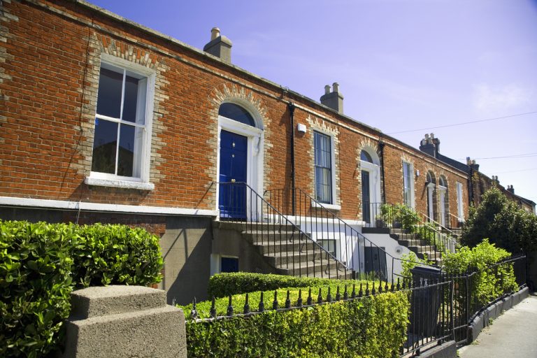 Buying Or Selling A House In Ireland The Facts You Should Know About Residential Conveyancing 